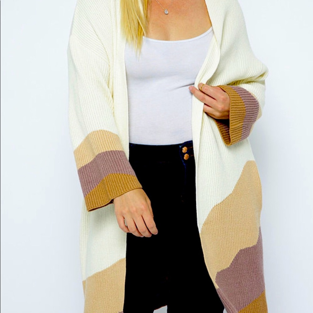 PLUS SIZE Desert Dayz Cardigan